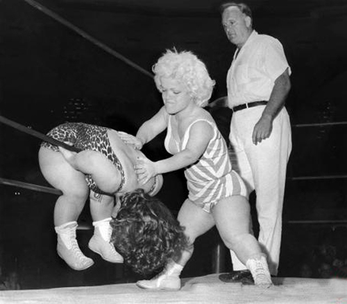 vintage midget wrestlers women funny pictures stupid people weird pictures ...