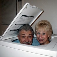 man and woman in washing machine Family Portraits Bad Family Photos Ellen worst family pics funny pictures awkward family photos wtf ugly people stupid people crazy people weird people