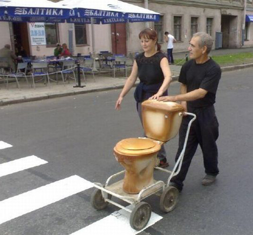 gold toilet walking with toilet Stupid humor funny pictures awkward family photos worst tattoos bad tattoos horrible random pics strange bizarre wtf fail stupid people photobombs funny pictures awkward family photos worst tattoos bad tattoos horrible random pics strange bizarre wtf fail stupid people photobombs