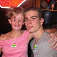 ugly couple ugly woman girl ugly man redneck family mutant people bad Family Portraits Bad Family Photos Ellen worst family pics funny pictures awkward family photos wtf ugly people stupid people crazy people weird people of walmart