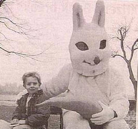 Creepy-Easter-Bunny-Pics-1.jpg