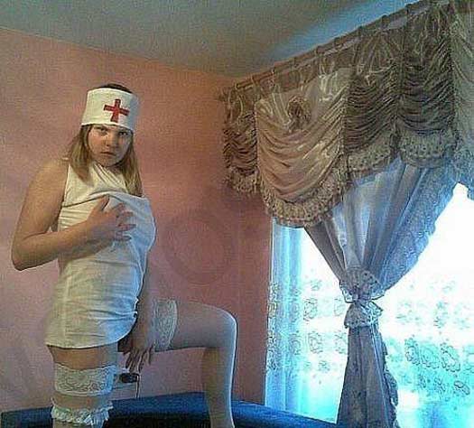 Naughty-Nurse-Axl-Rose.jpg
