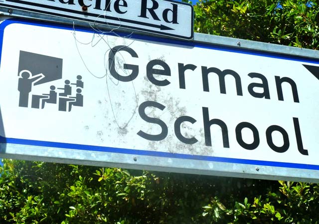 german-school-heil-Funny-School-Signs.jpg