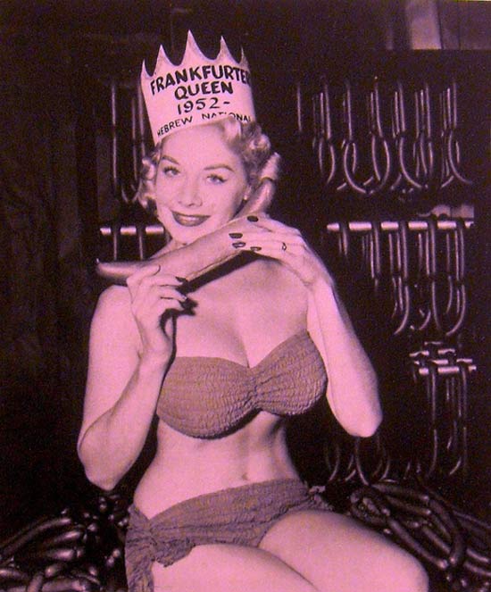Vintage Beauty Queen 55
