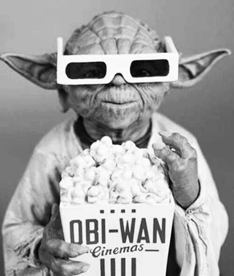 yoda-3d-glasses-popcorn-star-wars-movie.jpg
