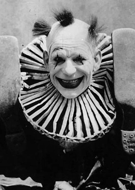 30 Creepy Photos That Will Haunt Your Soul - Team Jimmy Joe