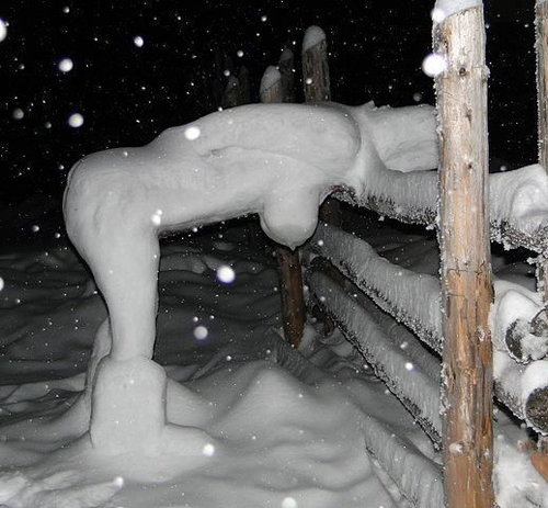 Bilderesultat for wtf snowmen