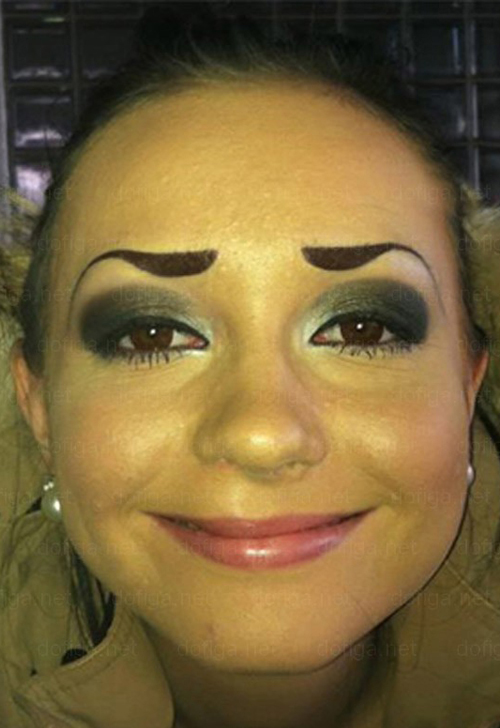 bad eyebrows, funny eyebrows, bad makeup, worst eyebrows, ugly eyebrows, horrible, terrible, cholo, nasty, creepy, eyebrow fails, unibrows, wtf, bad family photos, awkward