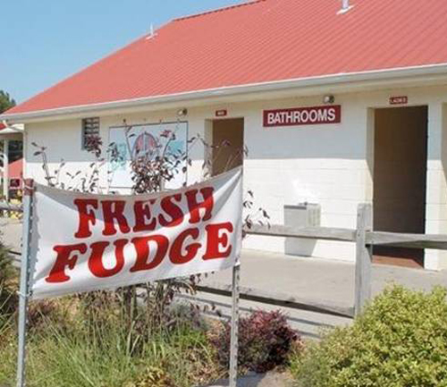 Funny-Signs-Fresh-Fudge.jpg