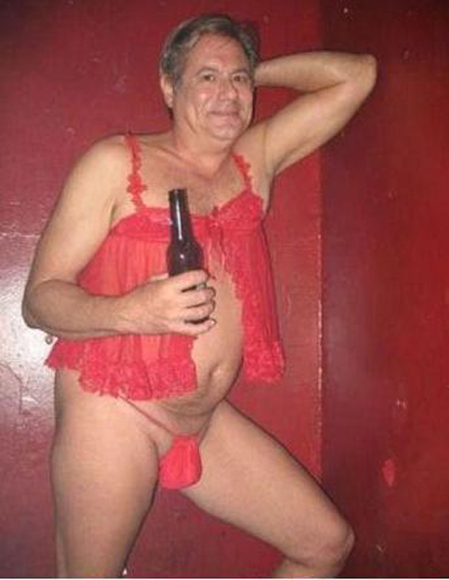 Bilderesultat for wtf men in lingerie